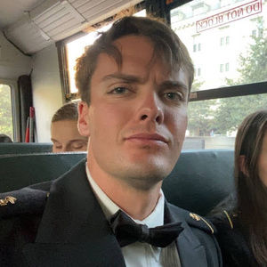 Meet your Posher, Brandon